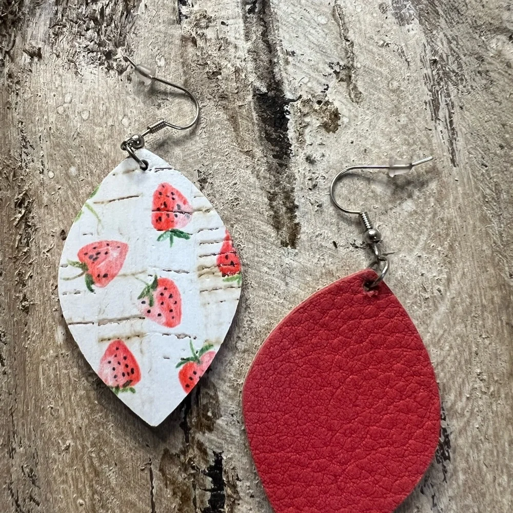 Strawberry‎ Print Dangle Earrings